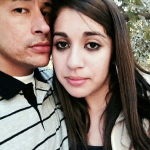 Meet your Posher, Elvia