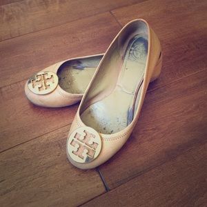 TORY BURCH REVA BALLET FLATS ROYAL TAN GOLD
