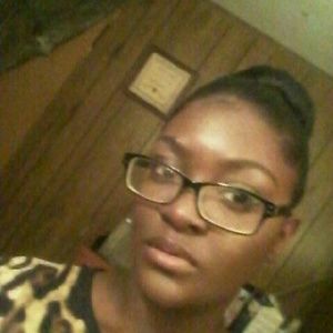 Meet your Posher, Iris