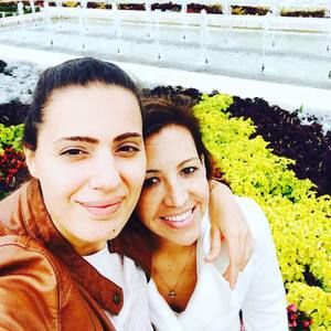 Meet your Posher, Carolina