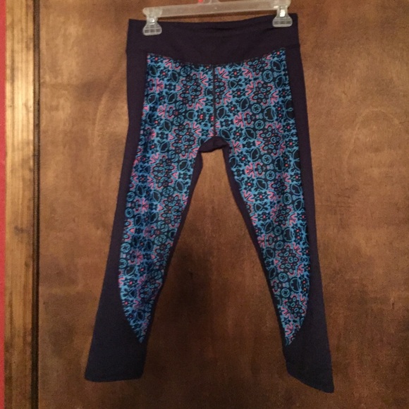 Fabletics multi color yoga pants Sz Small