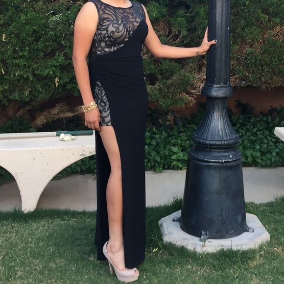 Homecoming/Prom Dress - Picture 3 of 4