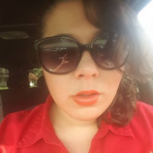 Meet your Posher, Whitney