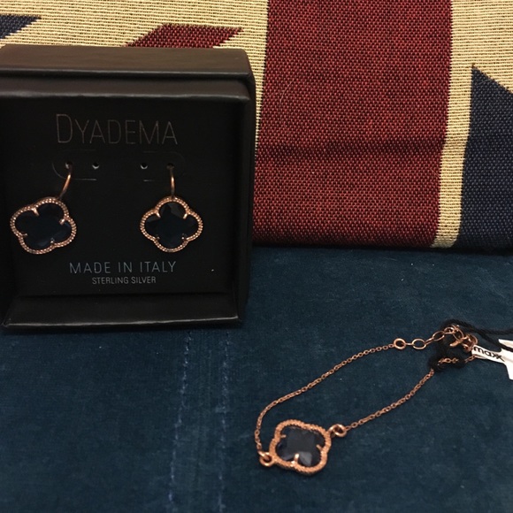 Earring and bracelet set