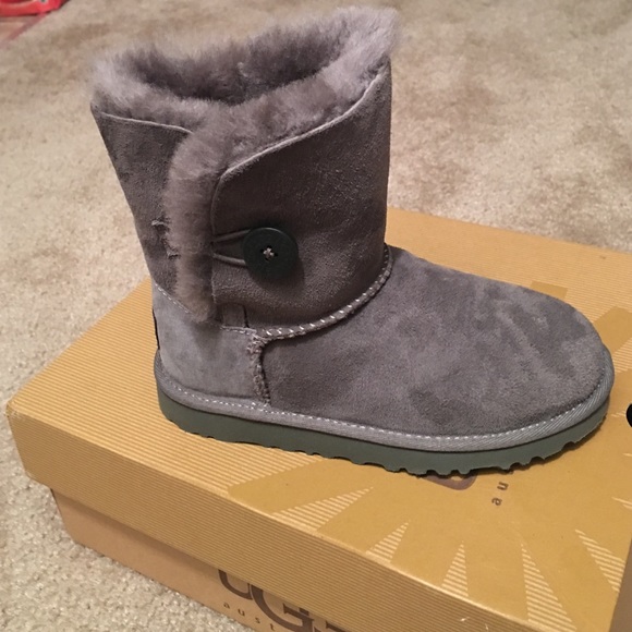 ugh boots for 43 ugg other brand new lil ugh boots from ugh boots for 43 ugg other brand new lil ugh boots from