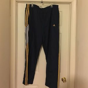 Adidas track pants.. Size XXL..