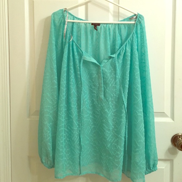 Jessica Simpson long sleeve sheer shirt