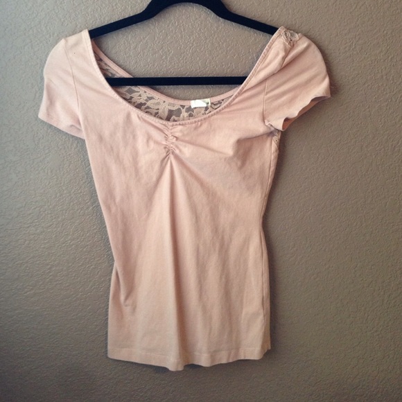 Baby pink t shirt