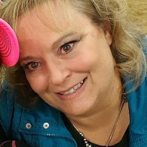 Meet your Posher, Deanna