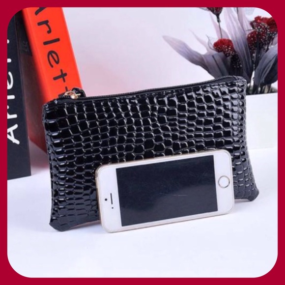 Black Crocodile Clutch Handbag - Picture 1 of 5