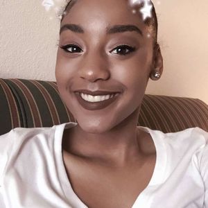 Meet your Posher, Alexandria