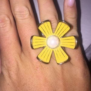 Betsey Johnson yellow flower ring