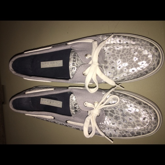 Silver cheetah print sperry's