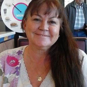 Meet your Posher, Ellen