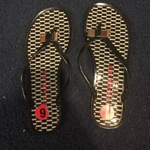 Coach size 6 flip flops worn once