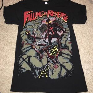 Reverse Band Tee Hot Topic 
