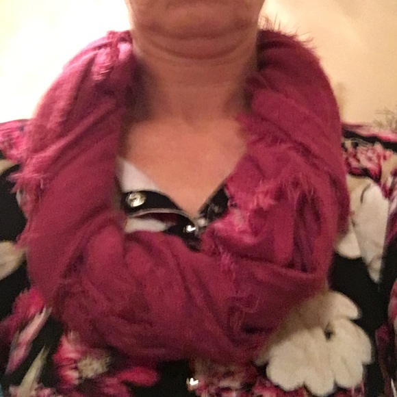 Infinity scarf - Picture 4 of 4