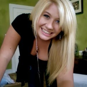 Meet your Posher, Savannah