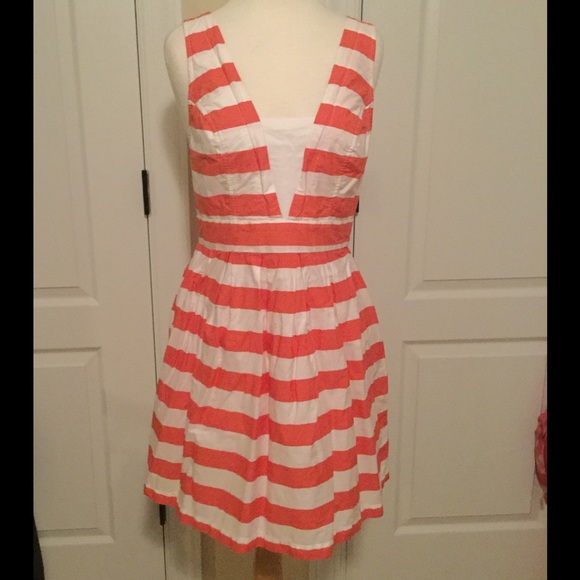 Red Camel stripes dress