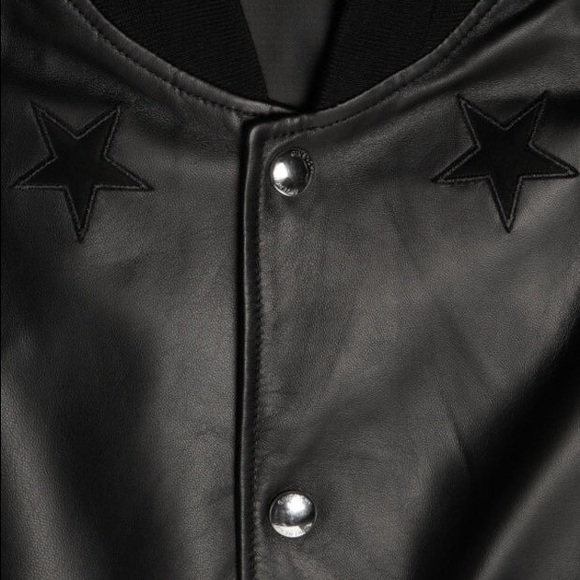 ⭐️Givenchy Lambskin Bomber Jacket⭐️ IT50 - Picture 2 of 3