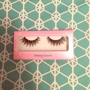 House of lashes (iconic)
