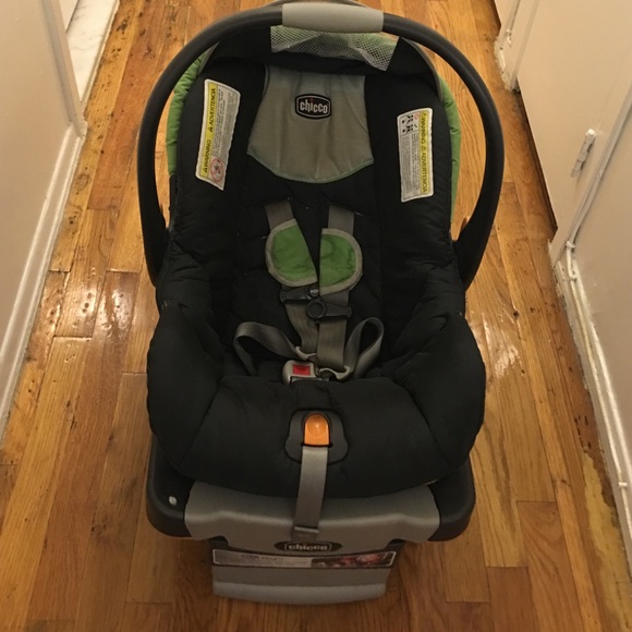 Chicco Keyfit 30 Infant Car Seat and Base Midori - Picture 2 of 4