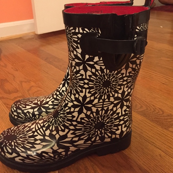 Rain boots