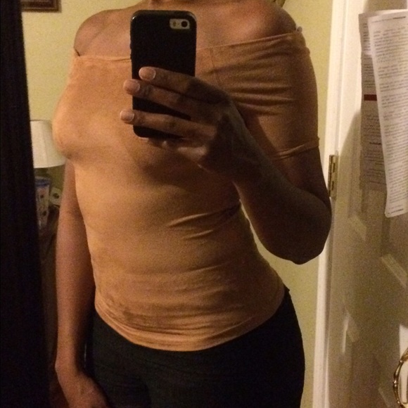 Shoulder suede tan top - Picture 4 of 4