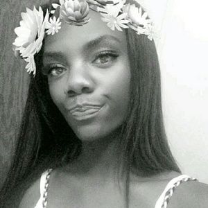 Meet your Posher, Malizah