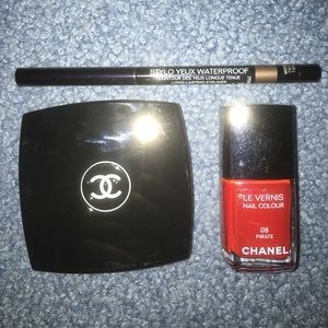 CHANEL Make-Up Set
