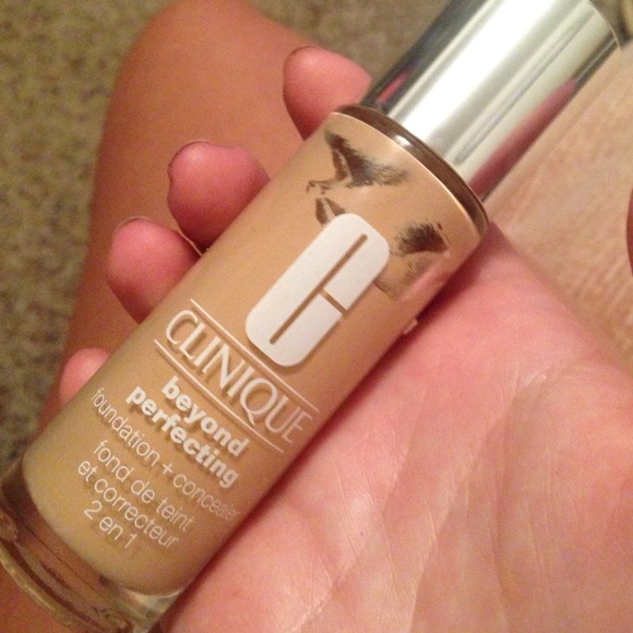 Clinique beyond perfecting foundation + concealer