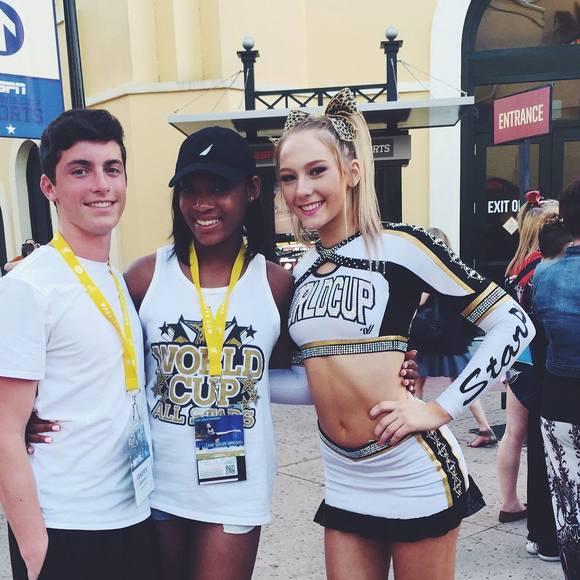 Meet your Posher, Cami - Picture 1 of 1