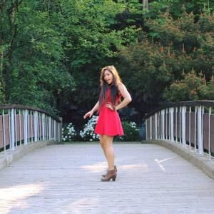 Meet your Posher, Libby