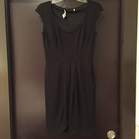 LIKE NEW Maggy London Black Dress - Size 8