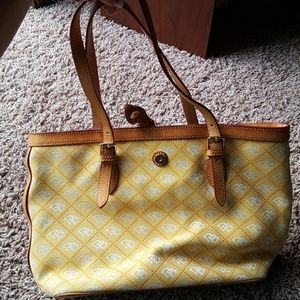 Dooney & Bourke purse