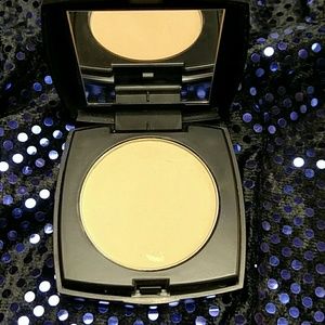 BeautiControl Wet/Dry Foundation