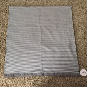 Lululemon vinyasa scarf