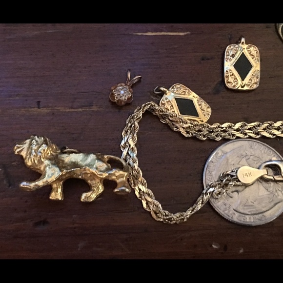 Pendants and Charms - Picture 2 of 3