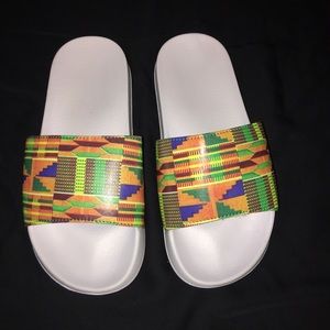 Custom kente slides