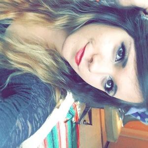 Meet your Posher, Sabrina