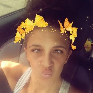 Meet your Posher, Angelina