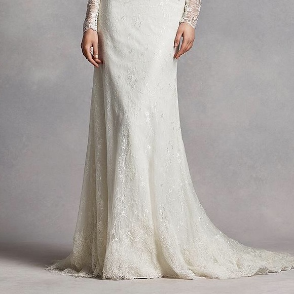 White by Vera Wang Long Sleeve Lace Wedding Dress - Picture 2 of 4