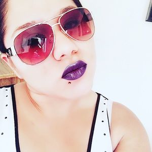 Meet your Posher, Erika