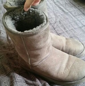 Classic ugg boots