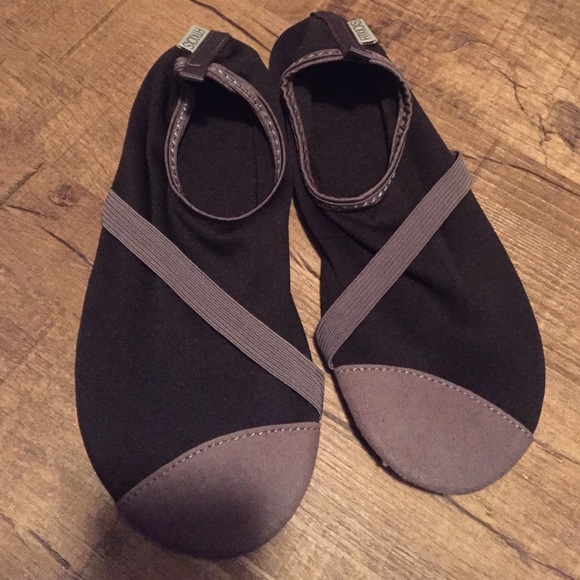 Brand new fitkicks