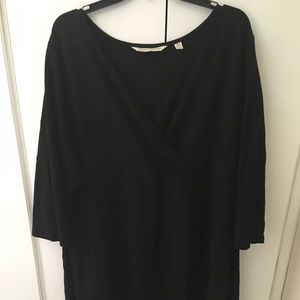 Avenue Black Knit V-neck wrap dress size 26/28