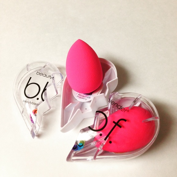 LAST ONE! Beauty Blender BBF! ❤️ - shaped 2 pack! - Picture 2 of 3