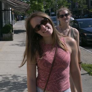 Meet your Posher, Jenn