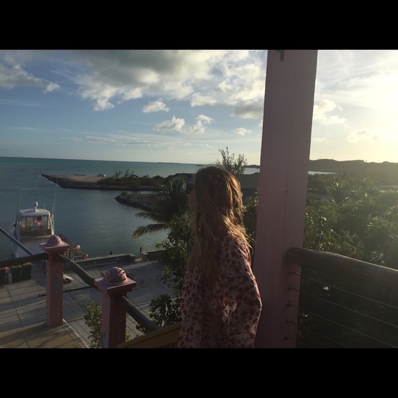 Meet your Posher, Lynn - Picture 1 of 1