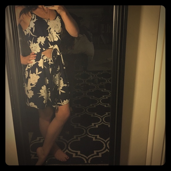 NWOT Super cute day dress